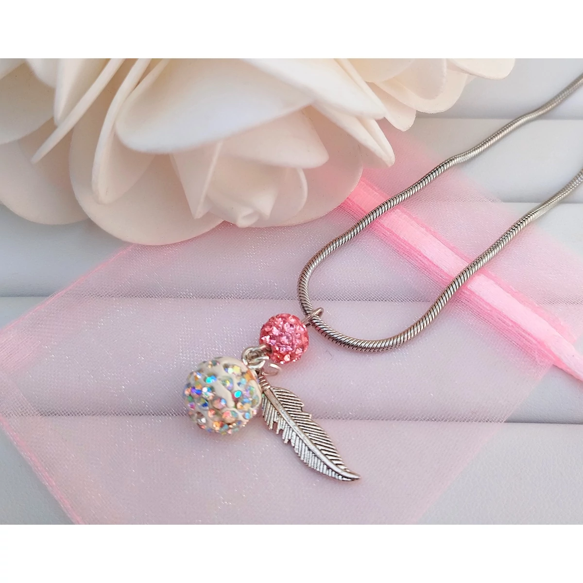 Shamballa medál angyalszárnnyal , bőrbarát nyakláccal