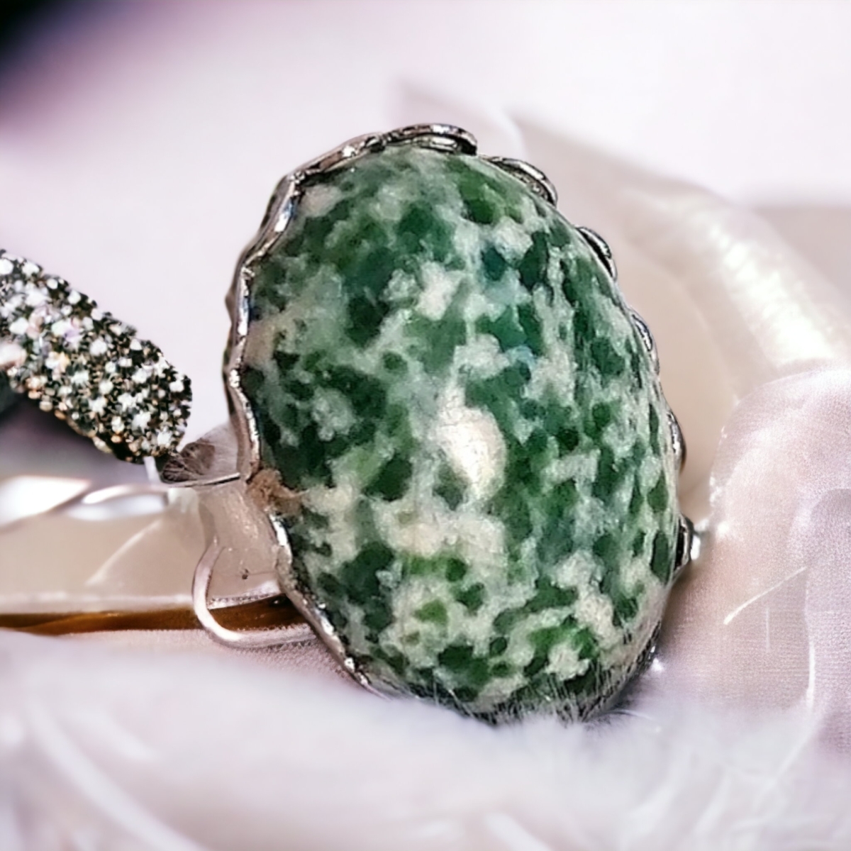 Jade állítható gyűrű 