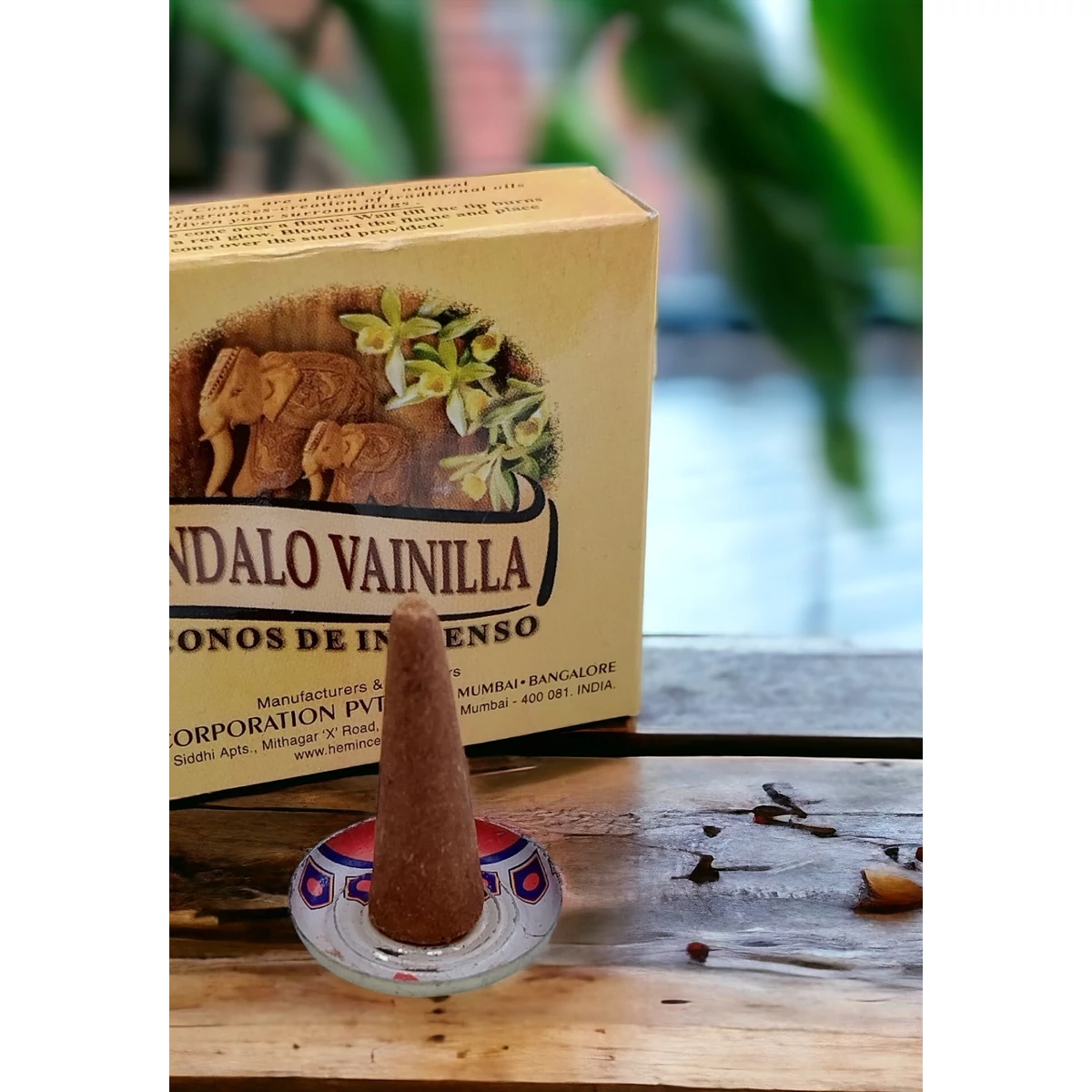 Santál és vanilia kúpfüstölő