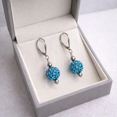 Türkiz shamballa gyöngy bőrbarát fülbevaló 