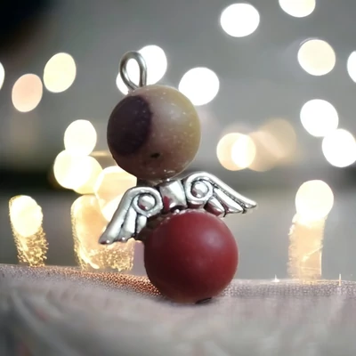 Angelit angyalka/ajándékkísérő mokka jaspis