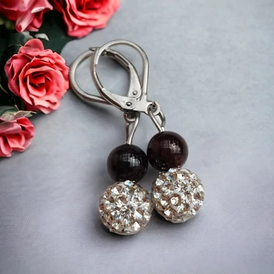Nemesacél kapcsos shamballa/gránát fülbevaló 