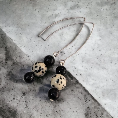 Nemesacél dalmata jaspis/Blaufluss( meterséges minőség javított napkő )fülbevaló